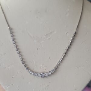 Graduated Rhinestone  Necklace